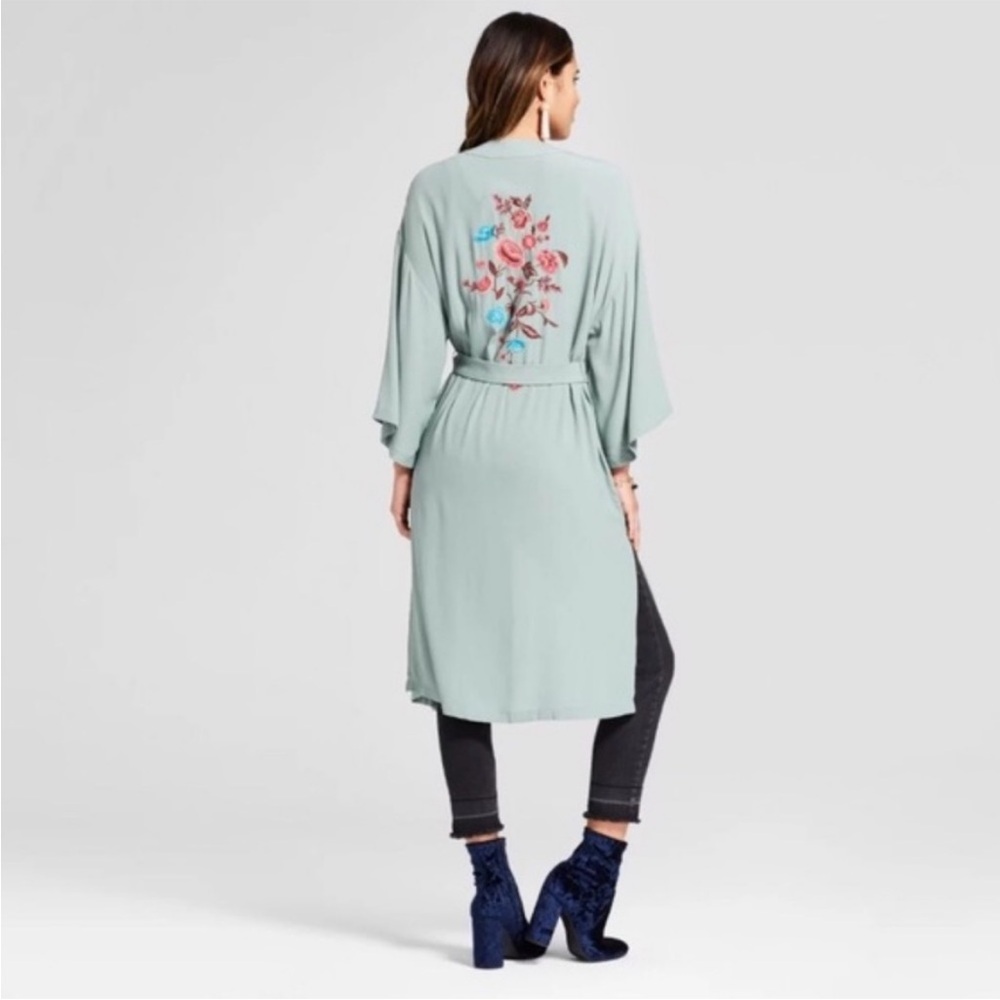 NWOT Xhilaration Floral Embroidered Kimono Cardigan Duster XS Sage Green